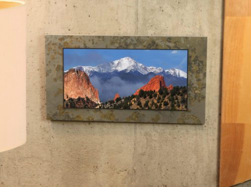 Pikes Peak 16 inch on slate